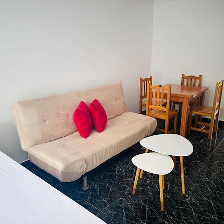 Cozy 2-Bed & Sofa-Bed Studio In Los Cristianos Dış mekan fotoğraf