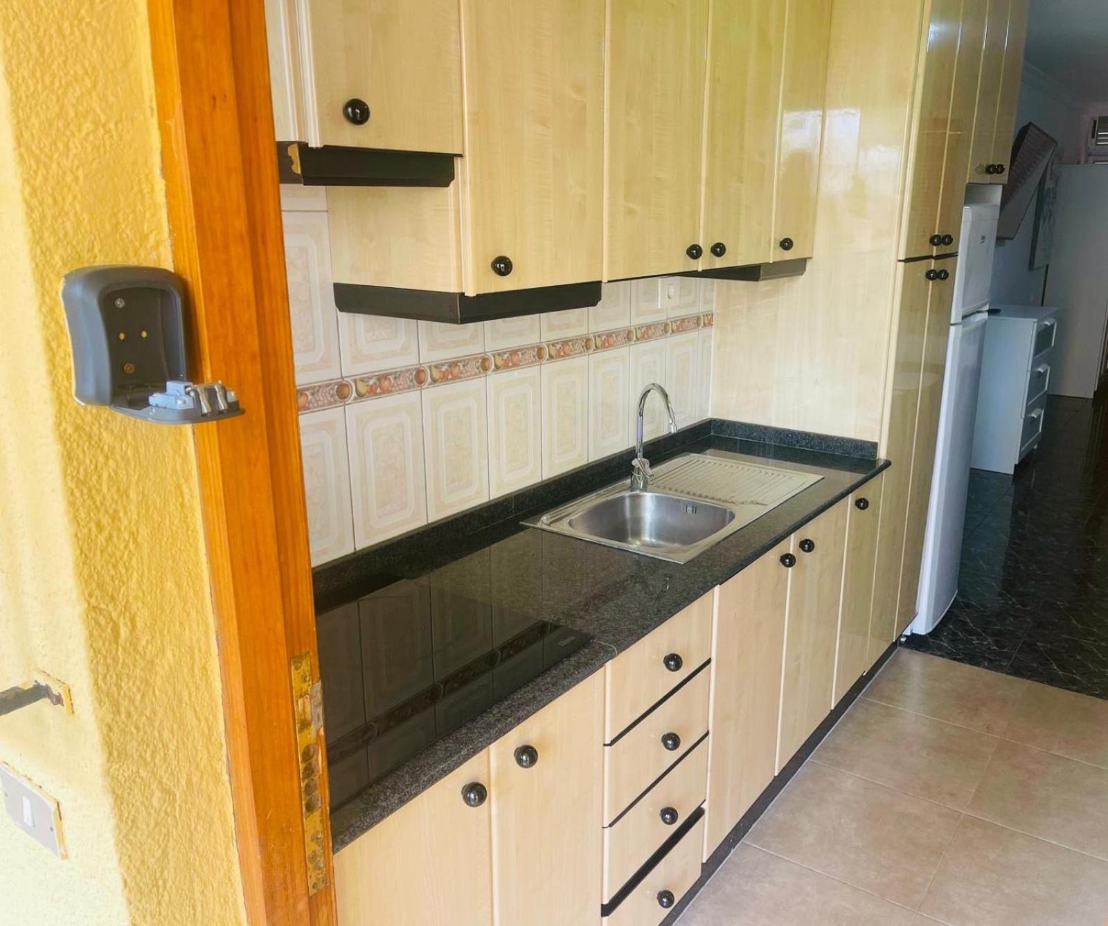 Cozy 2-Bed & Sofa-Bed Studio In Los Cristianos Dış mekan fotoğraf